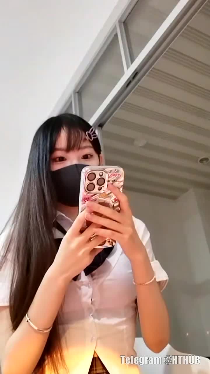 18岁嫩妹炮友啪啪 #直播 2