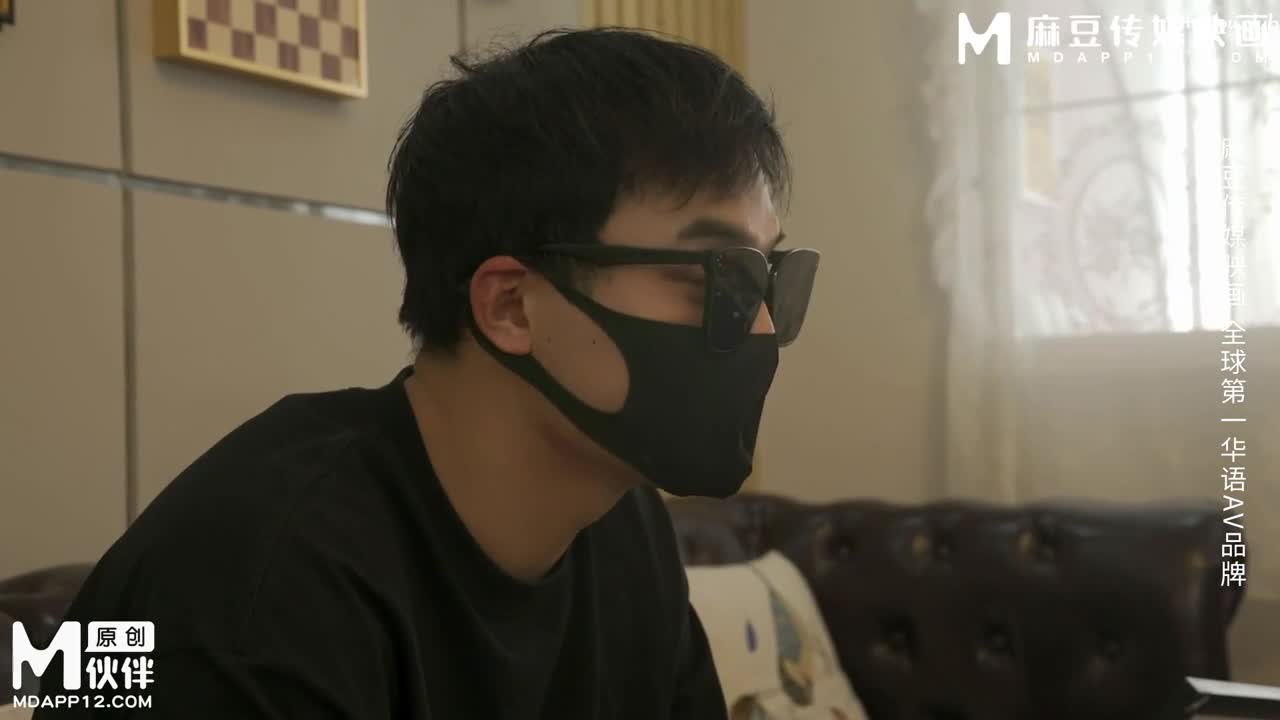 LY061 我的妻子是人体模特 无法忍受裸露胴体的诱惑