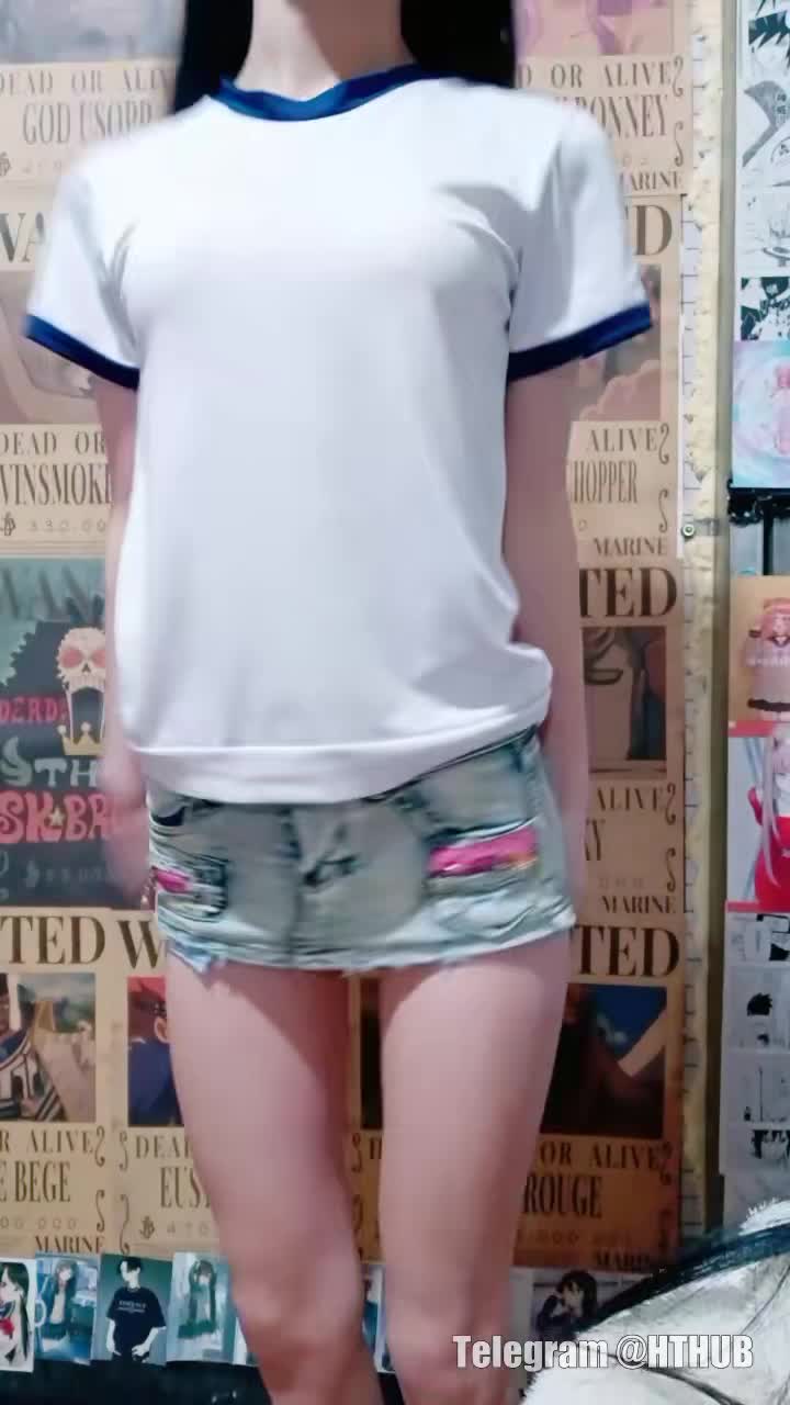 极品女同双女激情女用倒模骑乘深插，穿戴假吊第一视角后入 #直播