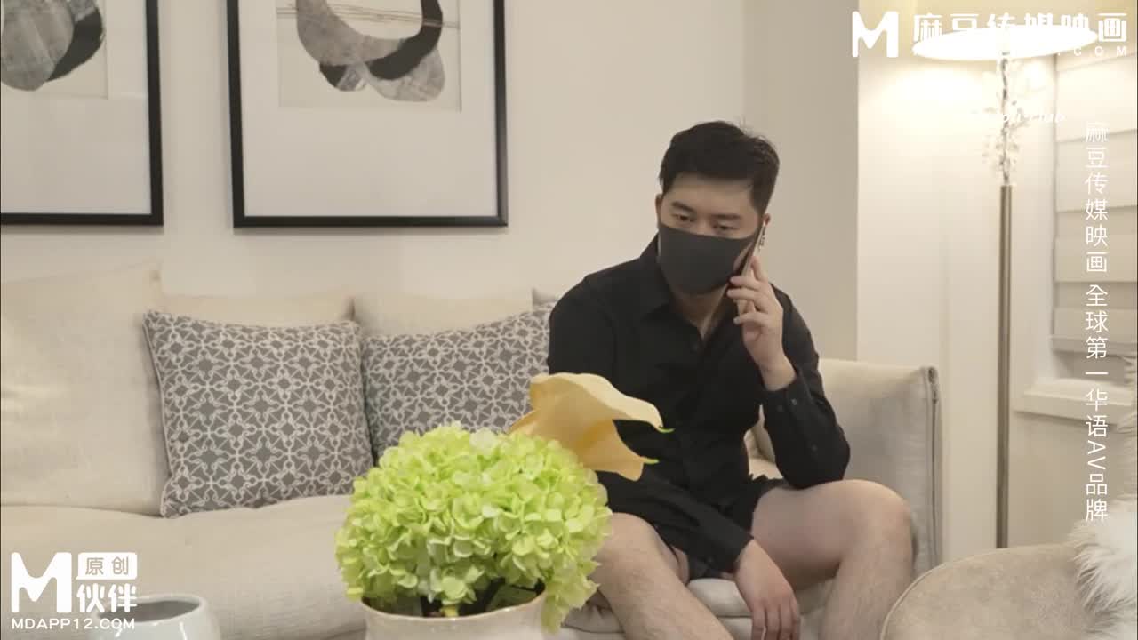 SZL014 姐夫深夜叫了个上门服务居然是小姨子